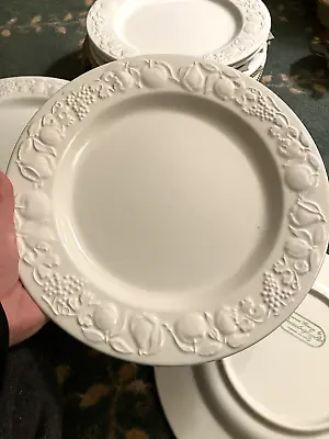 Franco Giorgi Quadrifoglio Plates French Countryside White Embossed Fruit 10.25  • $9.99