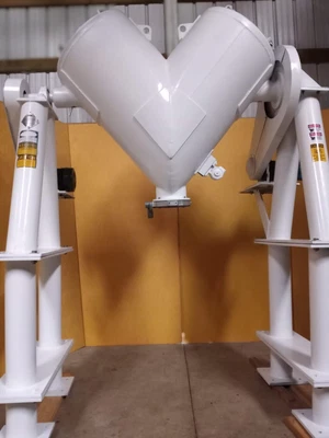 $12500 • Buy Patterson Kelly 10 Cu Ft. Stainless Steel V Blender With Intensifier Bar
