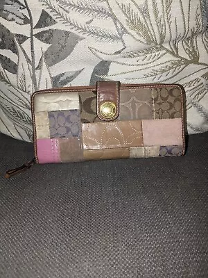 LG GENUINE COACH MULTICOLOURED LEATHER FABRIC PATCHWORK PURSE/WALLET 20X10X2cm • £2.99