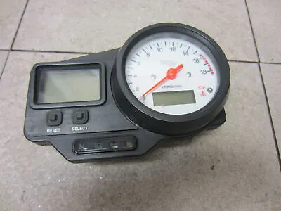 01-02 Yamaha Yzf R6 Yzfr6 Speedo Tach Gauges Display Cluster Speedometer Kmh • $99.99