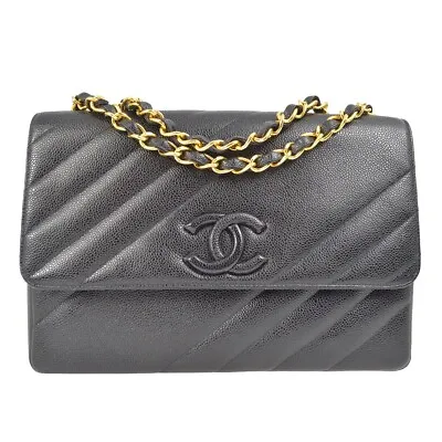 Chanel Black Caviar Straight Flap Jumbo Shoulder Bag 130683 • £4361.22