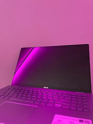 Asus ZenBook Flip 15 UX56UG_Q508UG | 256 GB | 15.6 Inch Touch Screen • $370