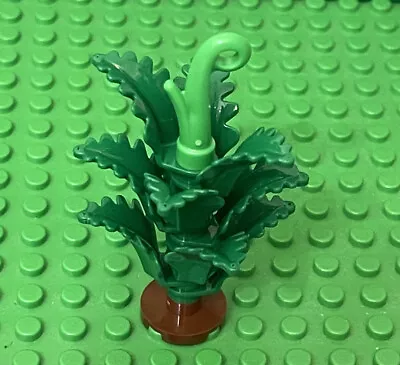 Lego City / Friends Short / Small Palm Tree Plant W/ Green Curved Upright Leaves • $8.45