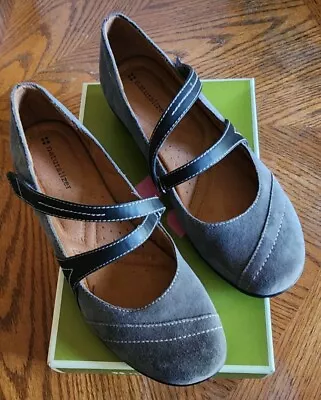 Naturalize Women's Gray Suede Leather Nelson Mary Jane Slip On Shoe Sz 9 • $14.99