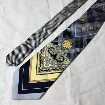 GIANNI VERSACE Rare Tie Gray Plaid Medusa Logo Silk Italy K207 • $51