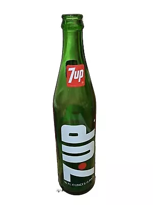 (1) Vintage 1969 16 Oz 7up Green Glass Bottle Previously Owned (4) Available  • $4.60