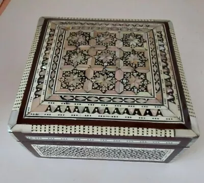 VTG Handcrafted Wooden Trinket/Jewelry Box Inlayed With Mother Of Pearl/Abalone • $19.99