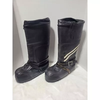 Vintage Moon Boots Subzero Mukluk Boots SIZE And MATERIAL  UNKNOWN • $100