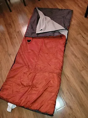 Eddie Bauer Rectangle One Person  Sleeping Bag 33  × 75  Red In Carrying Case  • $42.50