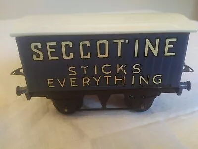 Hornby Series O Gauge Seccotine Van Near Mint To Mint Condition - Unboxed • £59