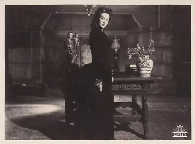 MARIA FELIX   REMOLINO DE PASION   Original 1946 B&W Movie Photo E-1 • $14.99