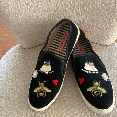 $25 • Buy Betsey Johnson Coopers Embellished Slip On Black Mules 10 Bee Loafers Sneakers