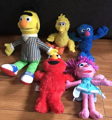 Sesame Street Plush Lot Of 5 Bert Grover Elmo Big Bird Abby 9”-14” Elmo Talks • $33