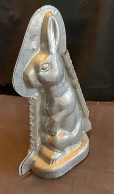 Vintage 10  German Sitting Up Rabbit Chocolate Mold • $99