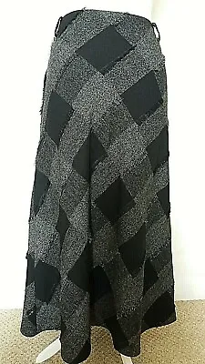 Klass Collection Woman's Black Checked A Line Skirt  Size 16 Uk    Casual / Work • £9.99