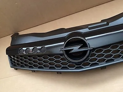 New Vented Mk5 Astra H Sapphire Black Vxr Opel Twintop Opc Front Grill Xp Sri • $1262.94
