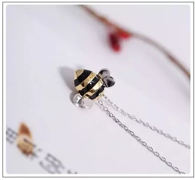 LIMITED EDITION  BEE INSPIRED  SILVER & GOLD Tone BUMBLEBEE Honey Bee NECKLACE • $15.30
