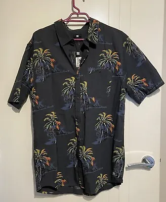 Dc Shoes Kilauea Shirt Size Large Color Black • $30