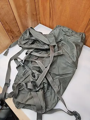 Military Large Compression Stuff Sack Six Strap Great Condition  • $36.99