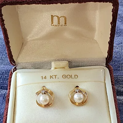 VINTAGE ESTATE 14k YELLOW GOLD 5-6 Mm PEARL And DIAMOND STUD EARRINGS. • $102.50