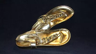 NWT Womens Size 8 * MOSSIMO * Phoebe Gold Platform Sandals S-199 • $29.99