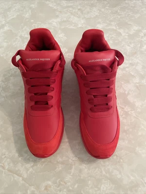 $320 • Buy Women’s Alexander McQueen Daim Velour/Larry Lust Red Sneakers Size EU38.5