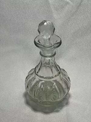 VINTAGE Crystal Clear Glass Decanter Cruet Liquor Oil Vinegar W/ Glass Stopper • $9