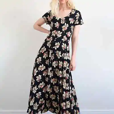 Vintage Floral Maxi Dress Starina Small • $68