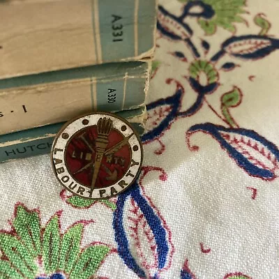 VINTAGE LABOUR PARTY LIBERTY POLITICAL ENAMEL LAPEL BADGE BY DUGMORE 40’s / 50’s • £21.99