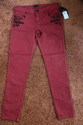 Metal Mulisha Ladies Wicked Stitch Jeans Size 7  • $19.99