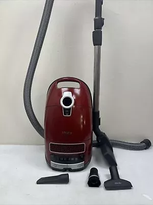 Miele Bagged Cylinder Vacuum Cleaner - Complete C3 Power With Attachments • £129.99