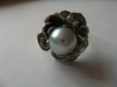 Black Pearl Flower 14k Ring - Size 8 • $165.95