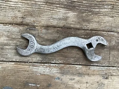 Antique Unbranded S Shaped Wrench 509 1/2 15/16 1-1/16 • $4.95