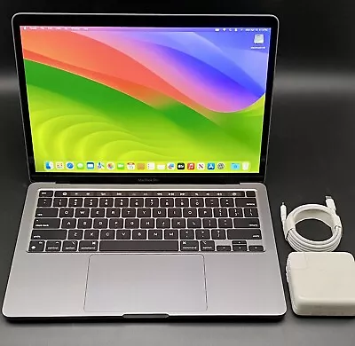 Apple MacBook Pro 13” M1 8-CPU  / 8-GPU / 16GB / 512GB / 100% Battery 17 Cycles • $785