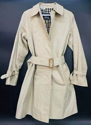 Vintage Burberry Trench Coat • $337