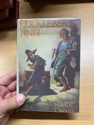 1955 Mark Twain  The Adventures Of Huckleberry Finn  Fiction Hardback Book (p3) • $16.58