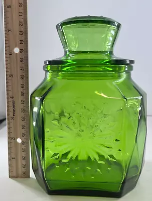 Vintage Wheaton NJ Emerald Forest Green Glass Lidded Canister Cookie Jar 7.25  • $29.99