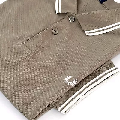 Fred Perry Avocado Beige White Twin Tipped Polo Shirt Size Large Mod 60s Casuals • £5.50