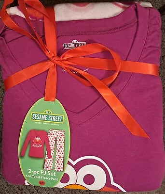 *NEW* Sesame Street Elmo Girl's 2-pc Med Fleece PJ Set!!  • $16.99