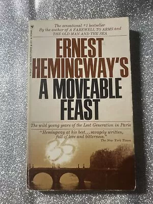 A Moveable Feast By Ernest Hemingway Vintage 1969 Paperback • $1.25