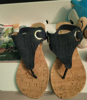 £10 • Buy BNWOT White Mountain Denim Style Sandles Size 8
