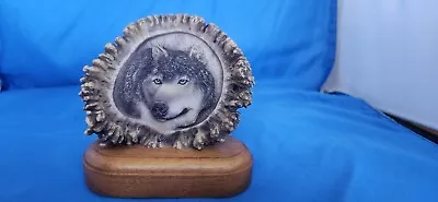 Mill Creek Studios Gray Wolf Sculpture Button On Wooden Base # 8009 • $45.95