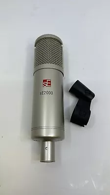 SE Electronics - SE2000 Large Diaphragm Cardioid Condenser Microphone • £79.99