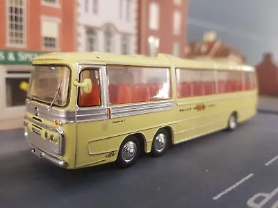 Bedford VAL 1967 Plaxton Panorama Coach Wallace Arnold 1:76 Scale Model Bus 1:72 • £14.99