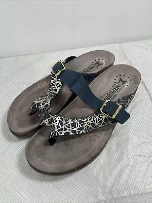 Mephisto Helen Mix Navy Gold Graphic Leather Thong Sandals Women’s 39 US 9 • $42.95