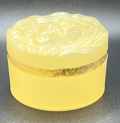 $14 • Buy Vintage Ciara Luxurious Milk Bath Powder Vanity Box Embossed Cameo Lady