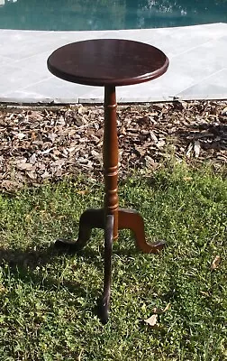 Antique Style The Bombay Company Wood Side Table • $35