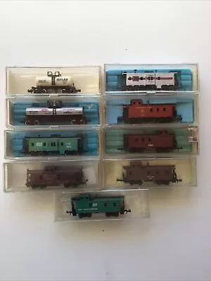 Lot Of (9) N Scale Rolling Stock Cars: Cabooses Tank Cars EUC 4-2 • $26