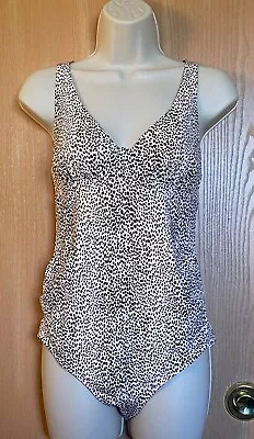 Mama By H&M Size S Beige/Black Spotted One Piece Maternity Swimsuit NWT • $22.40