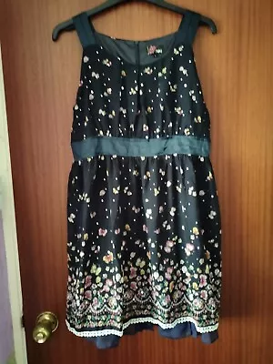 Yumi - Navy Butterfly & Flower Sleeveless Tunic Size L • £8.99